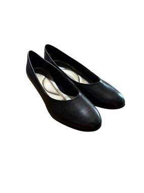 Style Soft Hush Puppy Black Low-Heel Women’s Slip-On Dress 9N